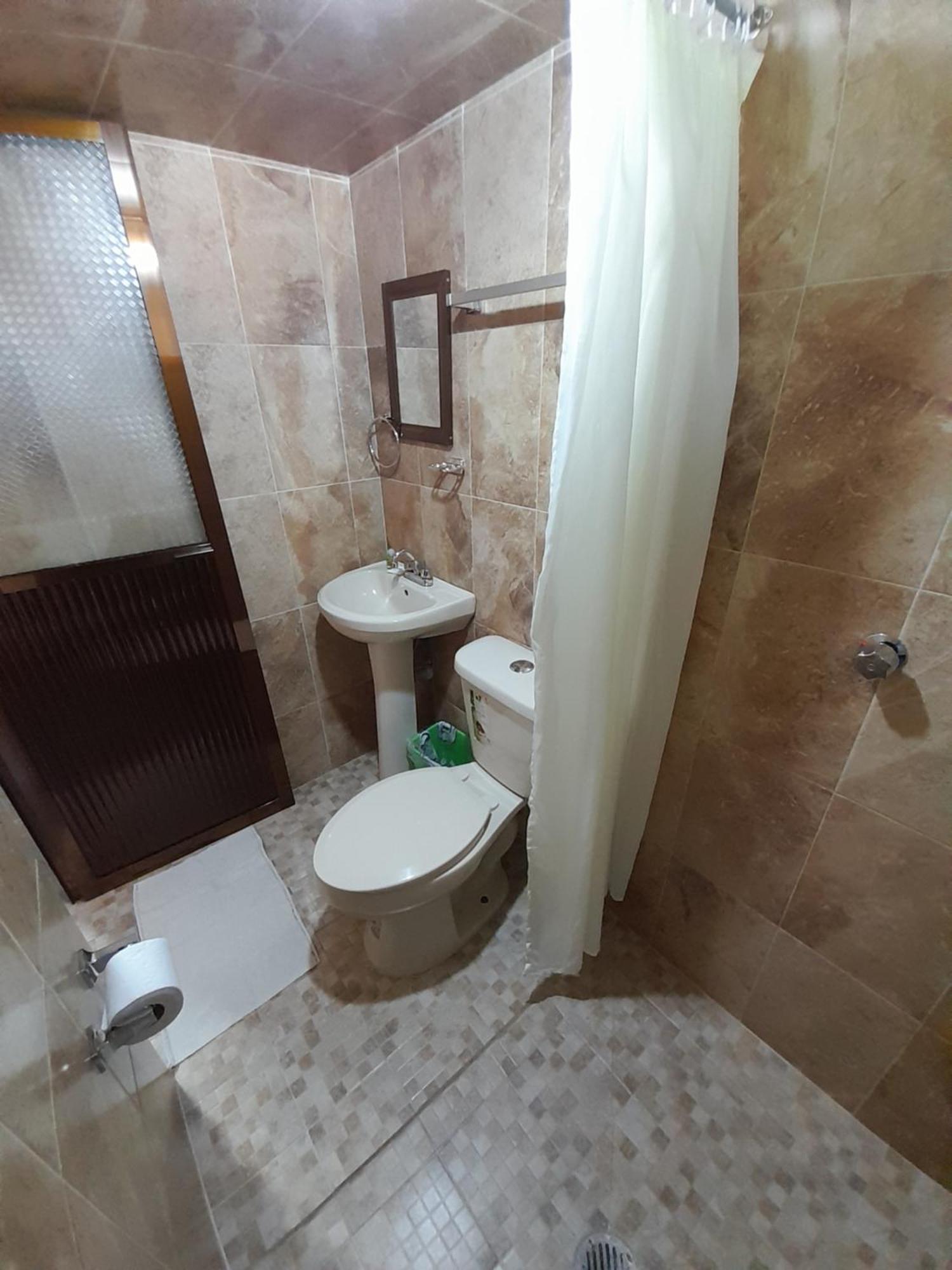 Hotel Tlatoani ชิกาฮัวปัน ภายนอก รูปภาพ